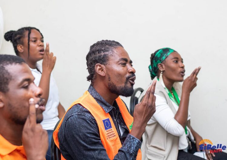 Haïti / Société :  Clôture de la formation en langue des signes pour certains cadres des organisations humanitaires